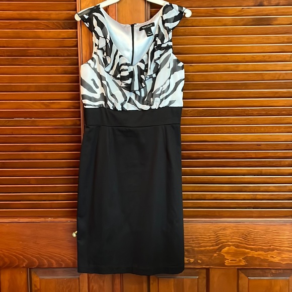 White House Black Market Dresses & Skirts - White House Black Market Dress Zebra Print